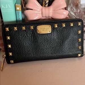 Michael Kors Jet Set Gold Studded Continental Black Leather Wallet